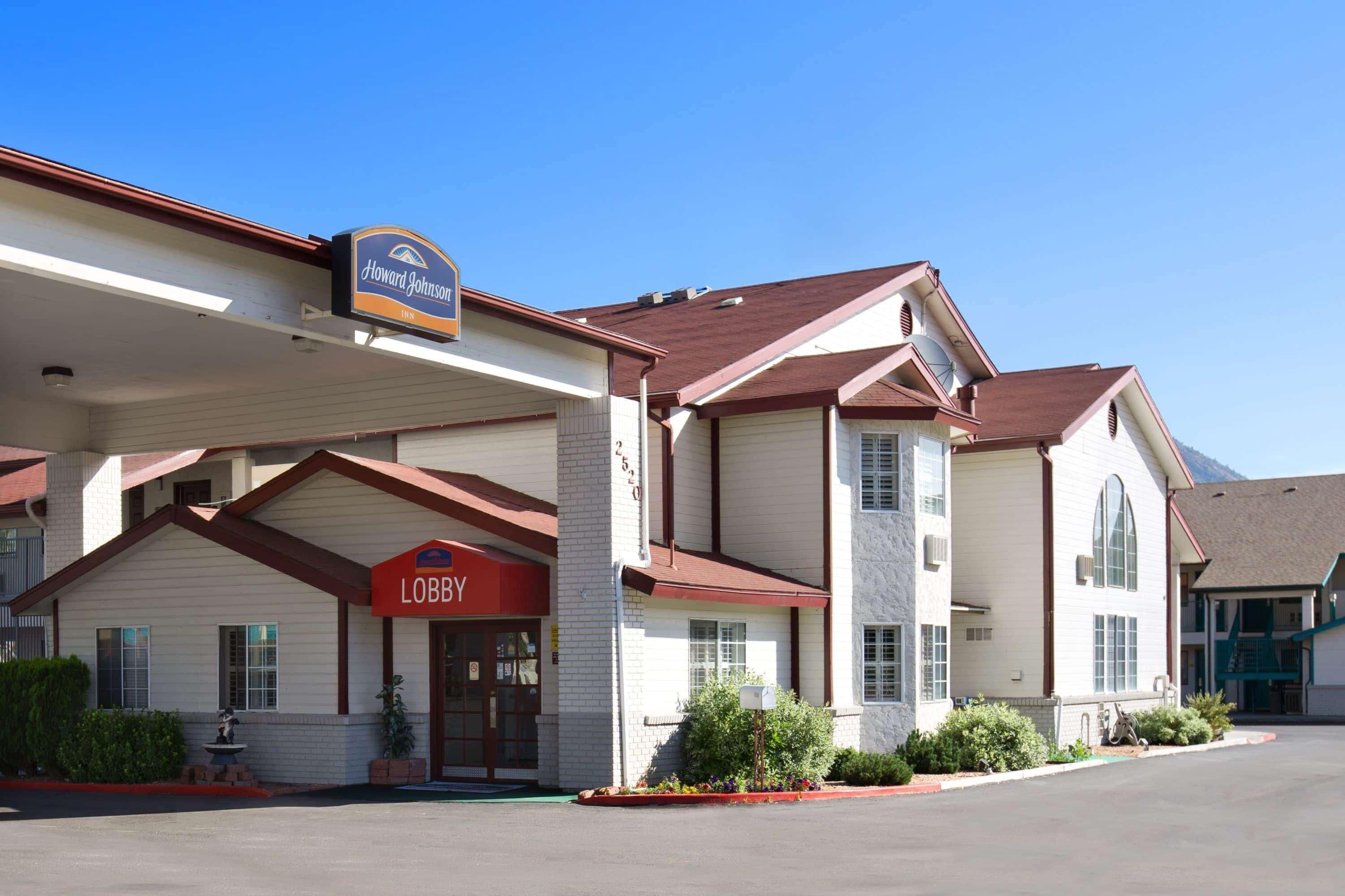 ฮาวเวิร์ด จอห์นสัน บาย วินด์แฮม แฟล็กสตาฟ I-40 อีสต์ ลัคกี้เลน Hotel แฟลกสตาฟ ภายนอก รูปภาพ